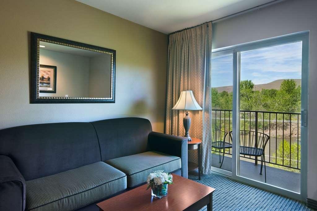 Oxford Suites Yakima Cameră foto