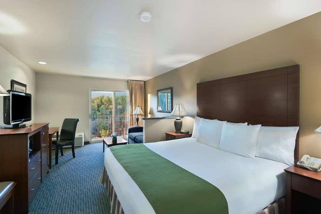 Oxford Suites Yakima Cameră foto